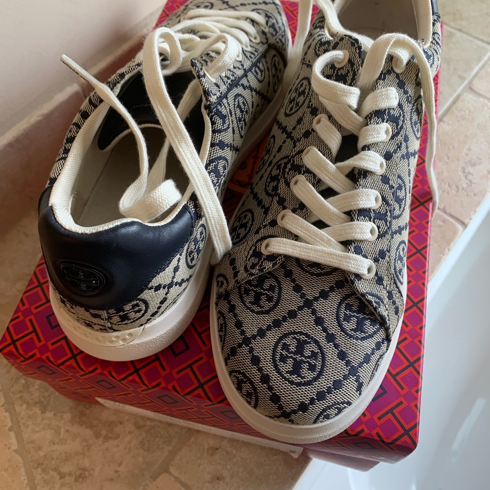 Tory Burch Sneakers
